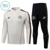 Manchester City 2026-27 Niño Sudadera De Entrenamiento Quarter-Zip Gris Manchester City 2026-27 Niño Sudadera De Entrenamiento Quarter-Zip Gris