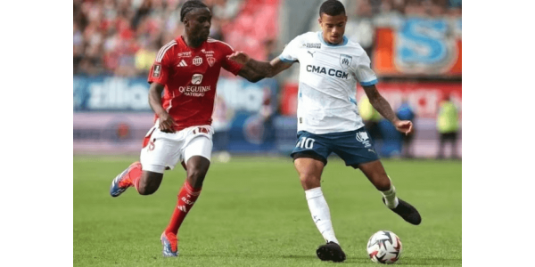 Greenwood marcó dos goles en su debut en la Ligue 1 Greenwood marcó dos goles en su debut en la Ligue 1