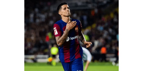 La camiseta del Barcelona: La inquebrantable elección de Cancelo