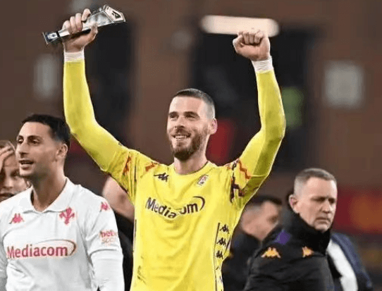 La carrera de De Gea renace en Florencia