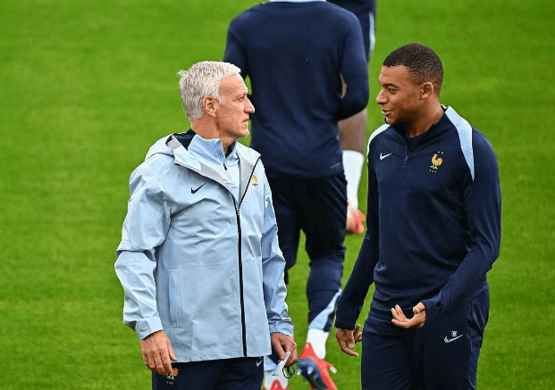 Mbappé no fue convocado por lesión para la selección francesa, pero fue titular en el Real Madrid