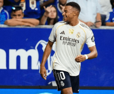 Mbappé brilló en el Bernabéu y el Real Madrid consiguió su segunda victoria consecutiva